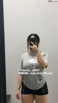 低價可約 小嫻 162 G奶 55kg 26歲  大奶溫柔正妹 外貌佳 健談開朗健談有女友的fu水水