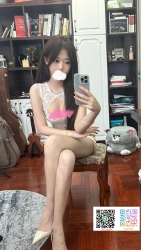 心兒 162cm-46kg-C-24歲 美容院正妹 皮膚白~身材很好 愛漂亮  穿著很性感 床上超敢玩