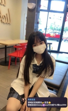 #北部推薦 小幼：157-C-43-19歲 初嘗禁果 蜜汁粉穴